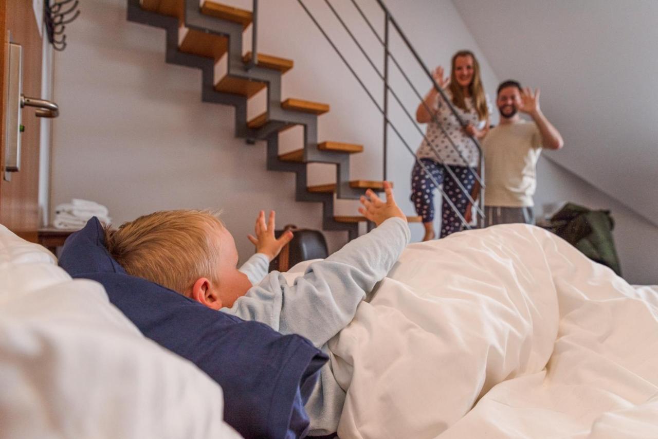 1Bitcoinhotel Princess Self Check-In Plochingen Eksteriør billede